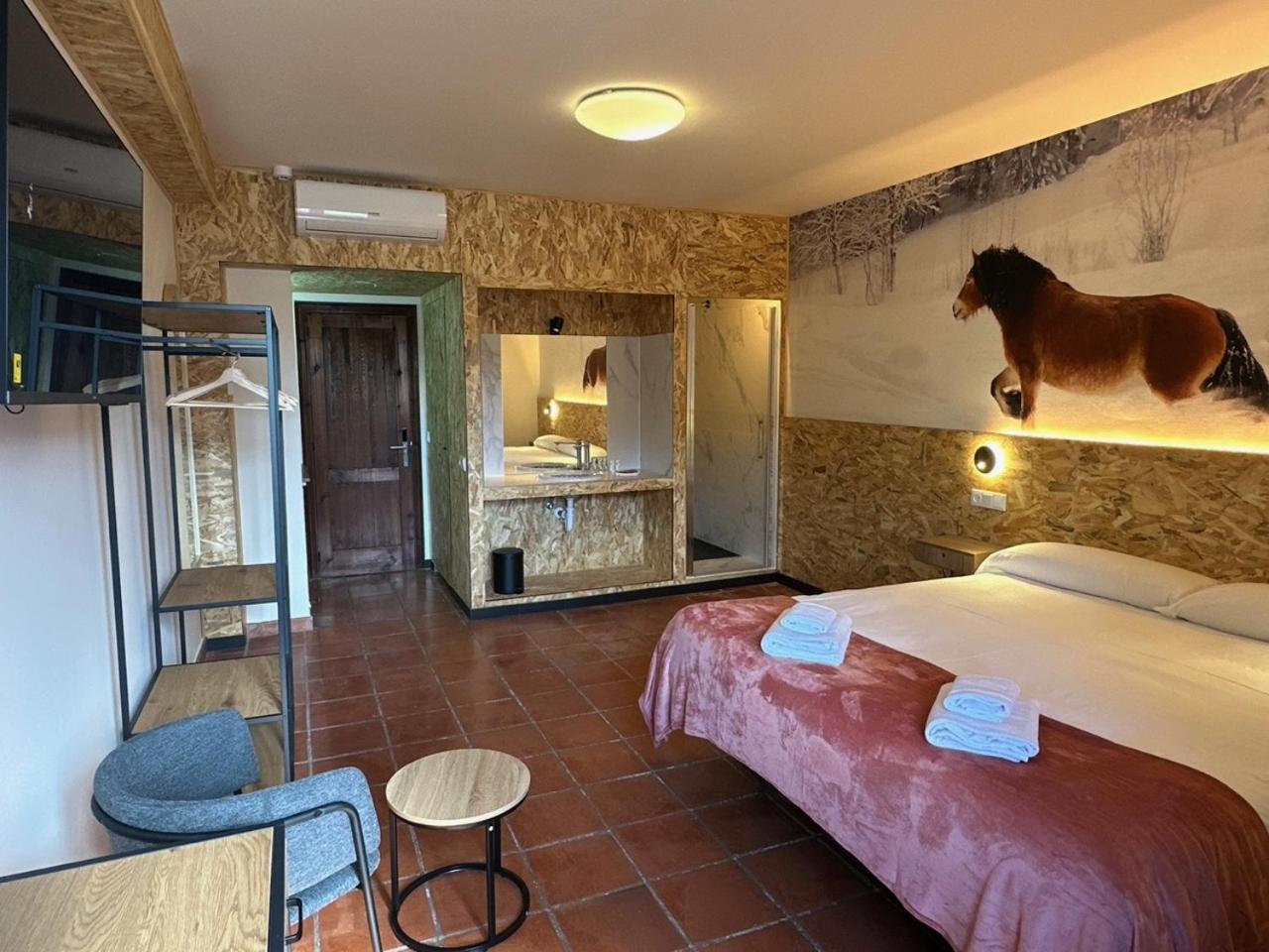 Hotel Y Albergue Real Fabrica De 仕格莱 外观 照片